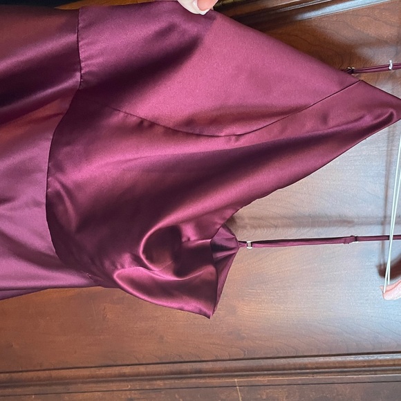 Elegant Burgundy Satin Prom Dress - Picture 3 of 4